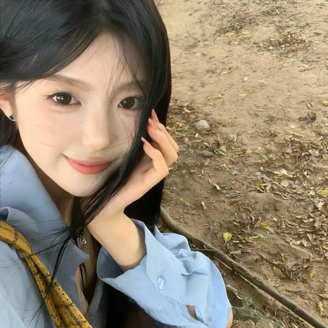 吞噬太阳的女子